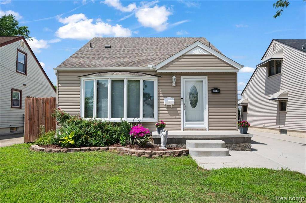 Wyandotte, MI 48192,4044 18th Street