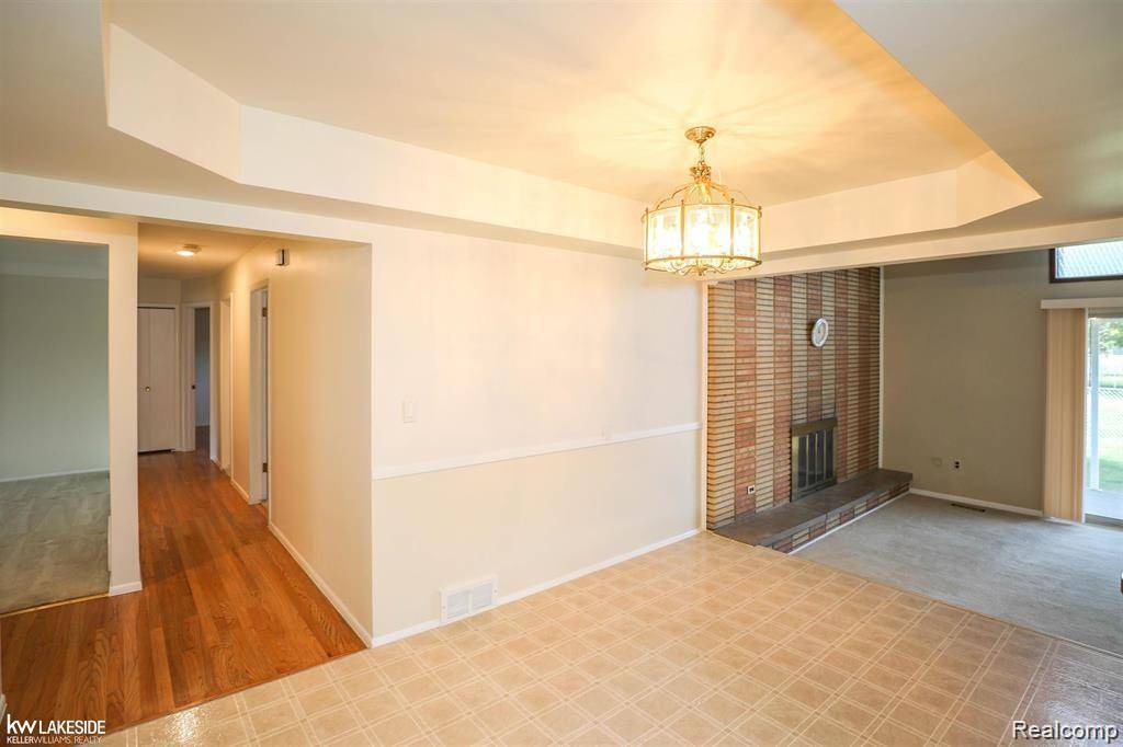 Warren, MI 48088,13325 Iowa Drive