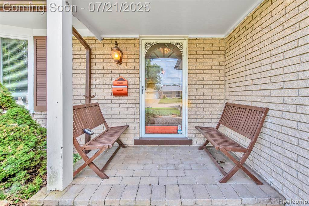 Trenton, MI 48183,3281 Brookshire Street