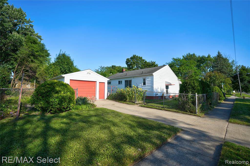 Flint, MI 48506,3701 Woodrow Avenue