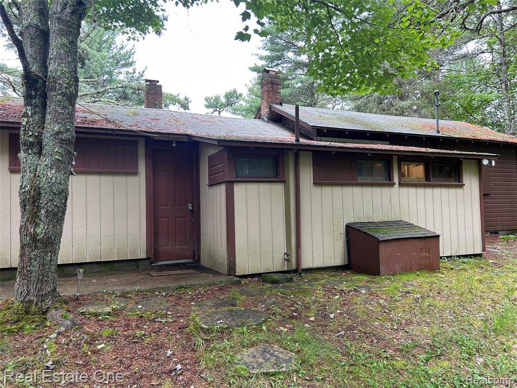Gulliver, MI 49840,2923 W Michigan Shores W