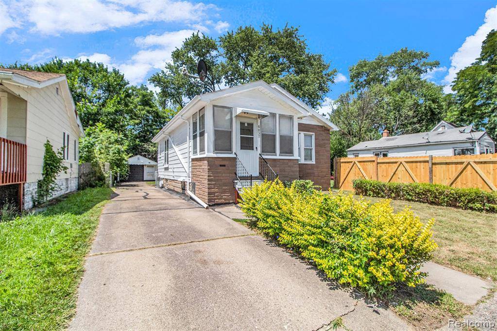 Detroit, MI 48228,6037 Plainview Avenue