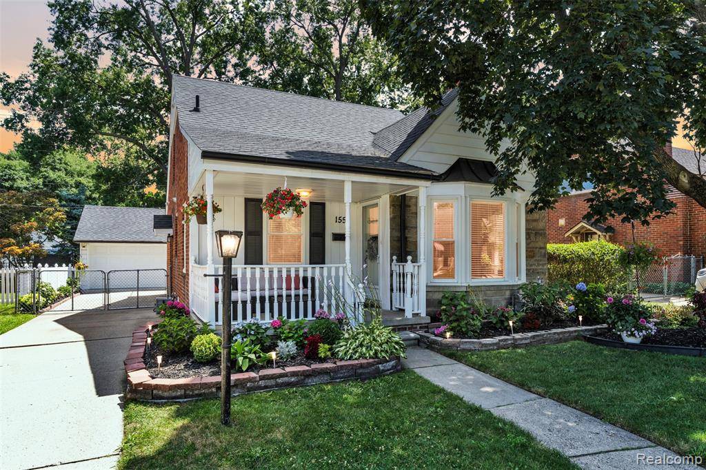 Dearborn, MI 48124,155 Beechmont Street
