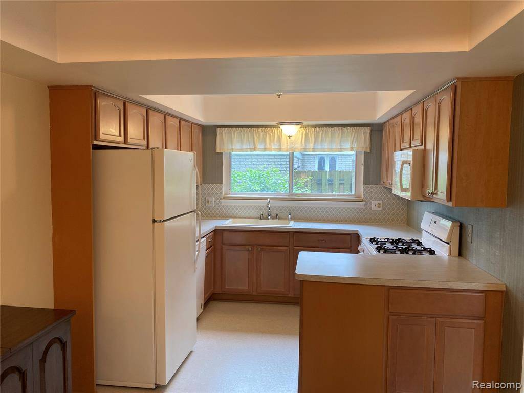 Plymouth, MI 48170,11397 Parkview Drive