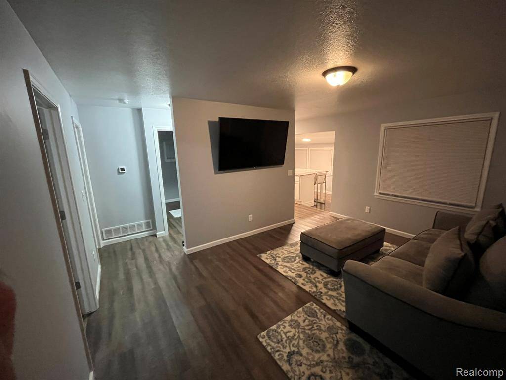 Onsted, MI 49265,4202 Ray Mar Court
