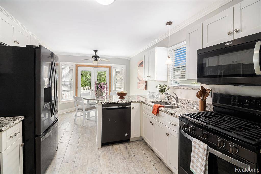 Chesterfield, MI,46684 E Briarwood Drive