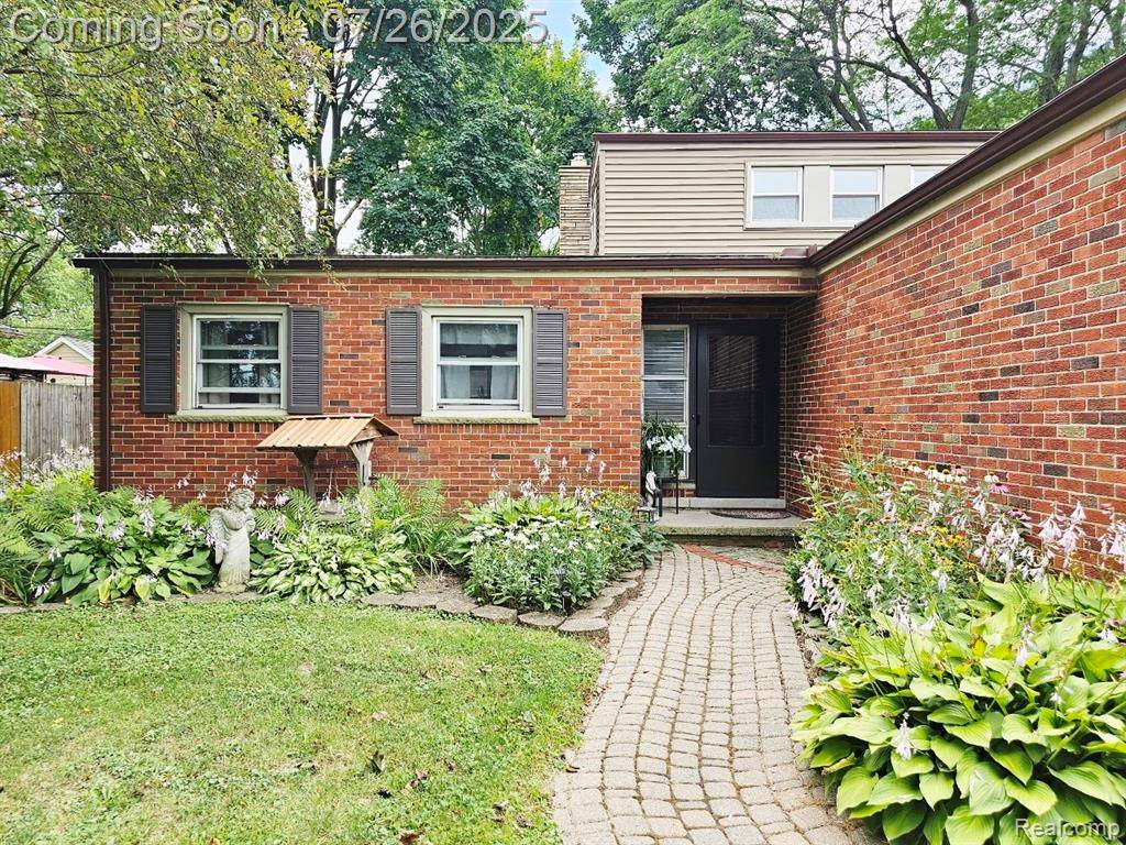 Mount Clemens, MI 48043,681 N Esplanade Street