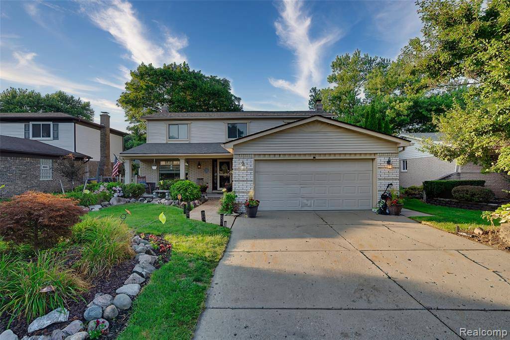 Canton, MI 48187,42928 Versailles Road