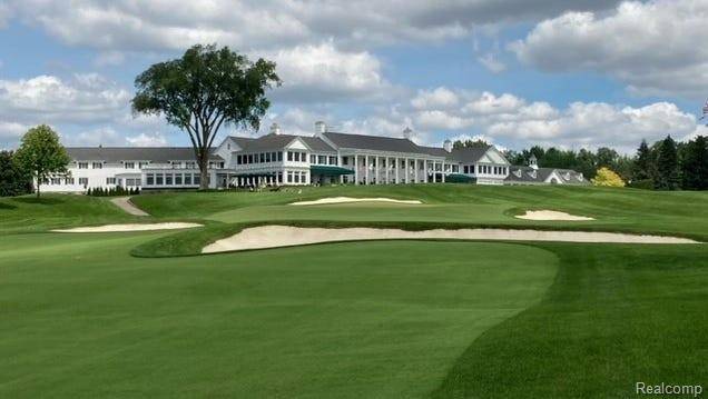 Bloomfield Hills, MI 48301,3880 Oakland Drive