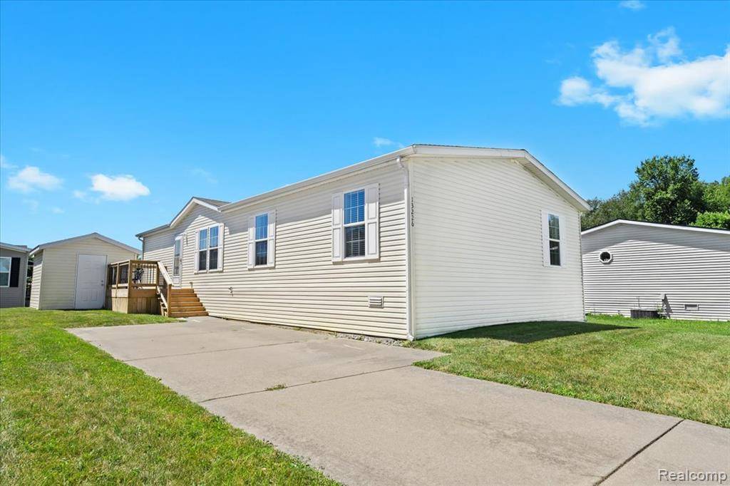 Hartland, MI 48353,13226 Nashville Lane