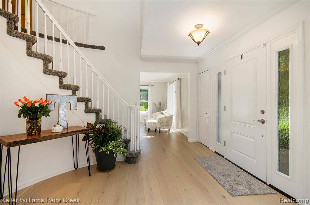 Rochester Hills, MI 48309,850 Box Canyon Court