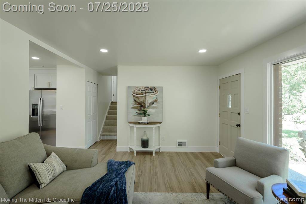 Canton, MI,33223 Lynx Street