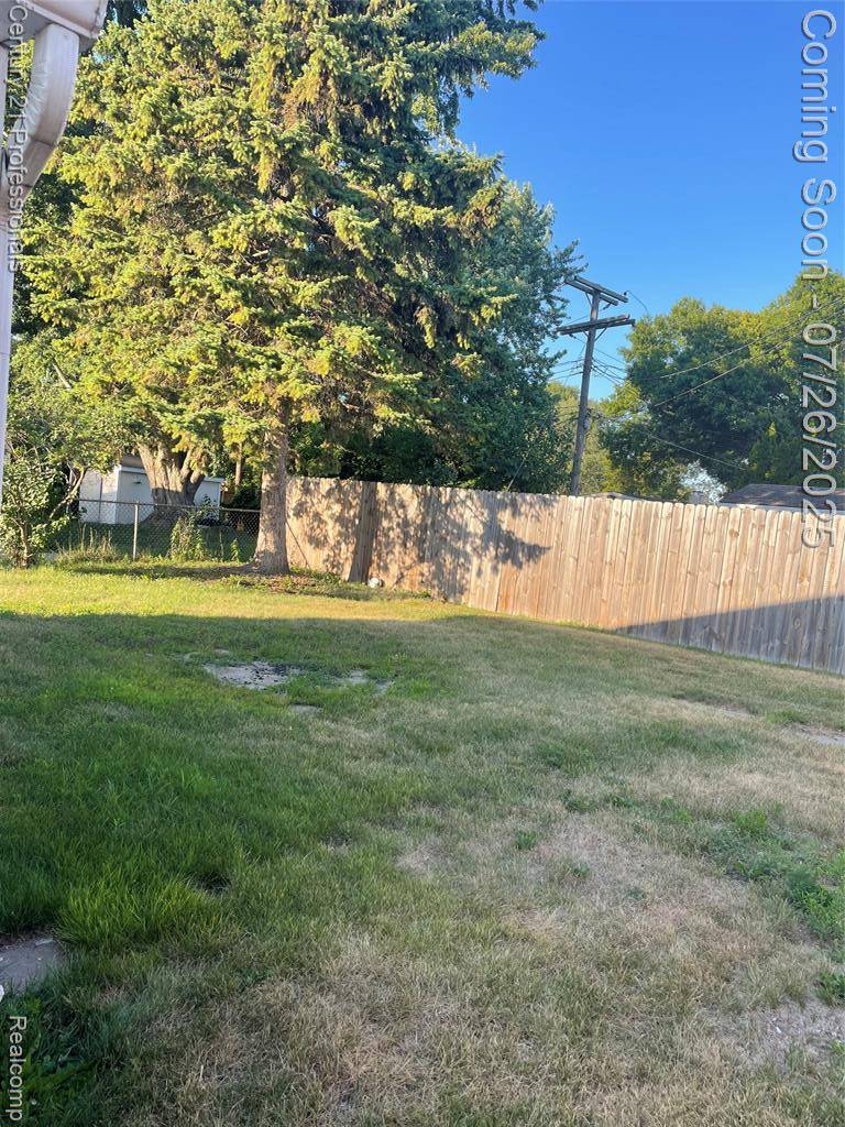 Westland, MI 48186,33940 Hiveley Street