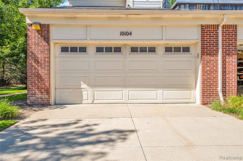 Walled Lake, MI 48390,10104 Jasmine Drive