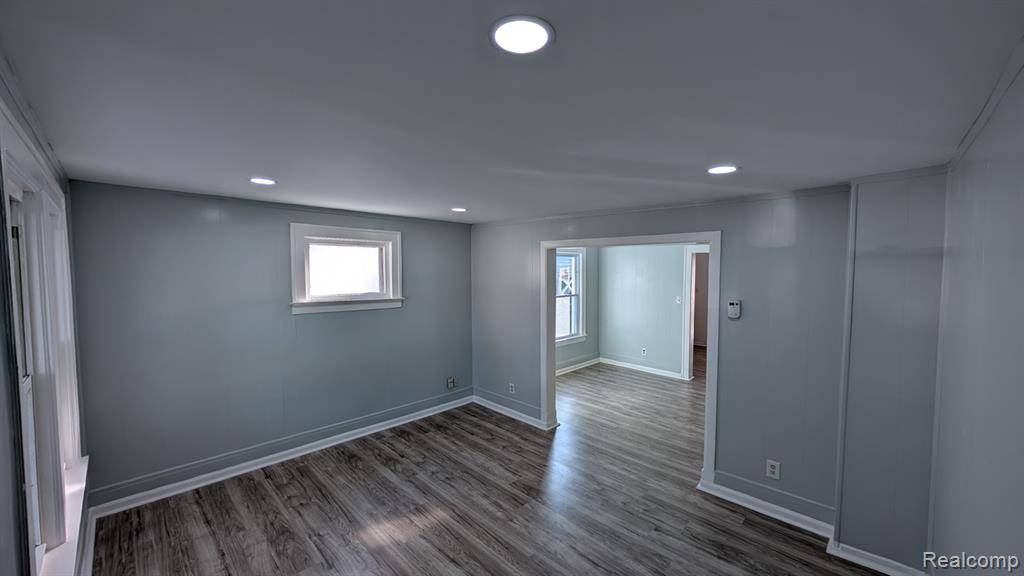 Dearborn, MI 48146,1566 Pingree Avenue