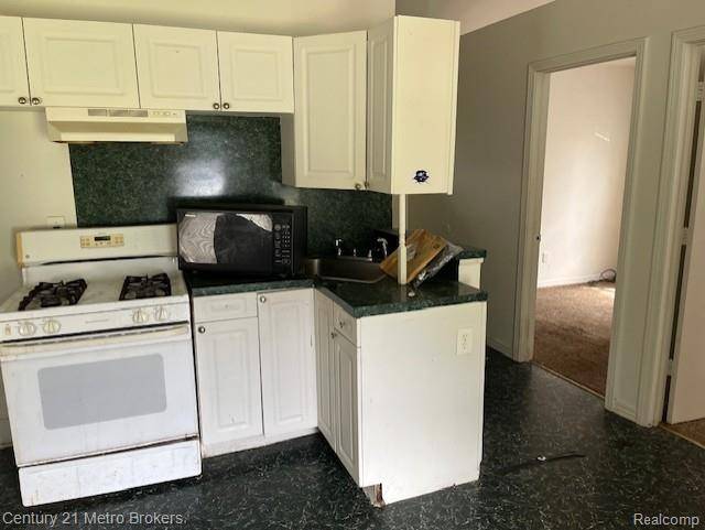 Burton, MI 48529,1329 E Decamp Street