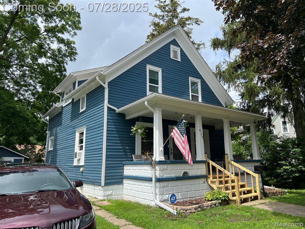 Lapeer, MI 48446,617 N Madison Street