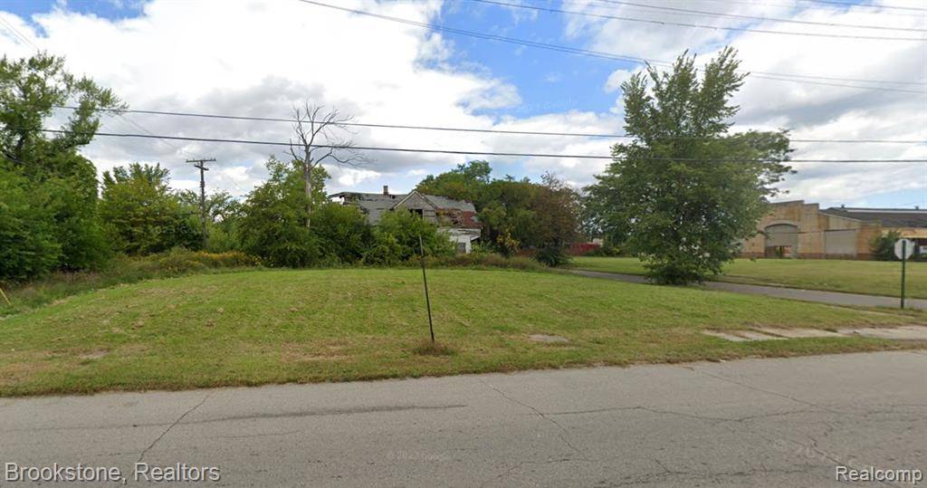 Detroit, MI 48211,5501 Dubois Street