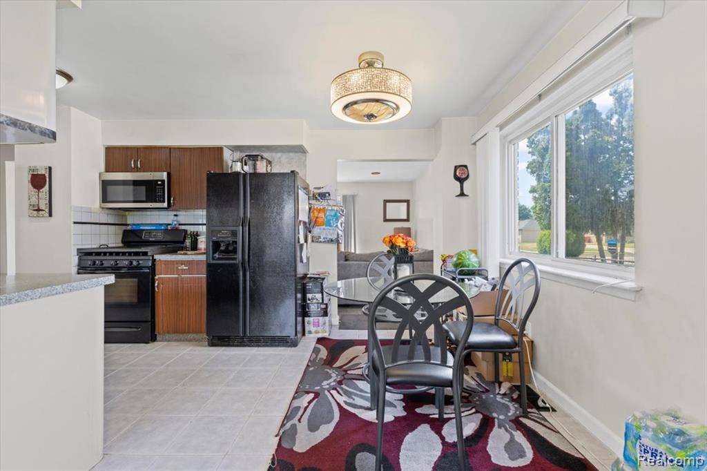 Southfield, MI 48076,29512 Brentwood Street