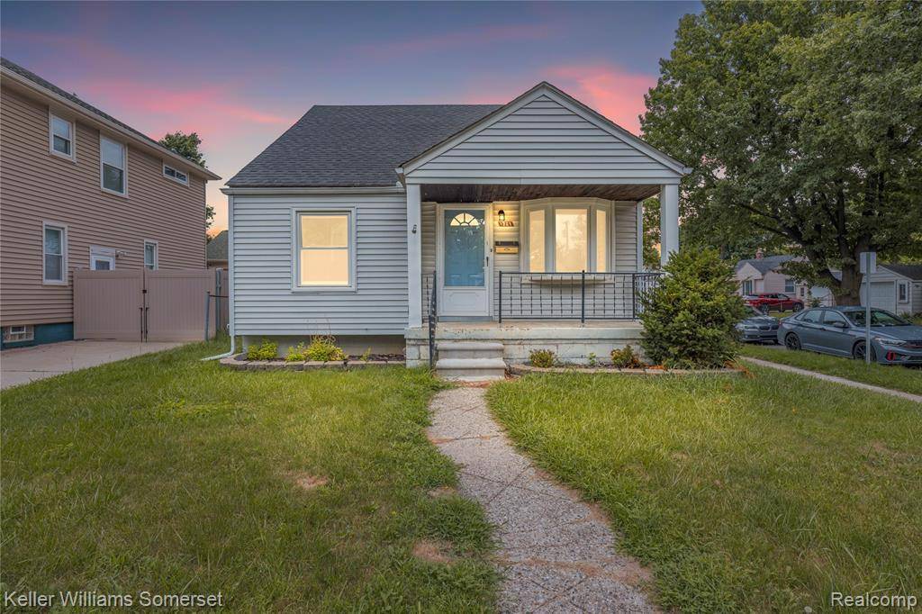 Royal Oak, MI 48067,1721 E LINCOLN Avenue