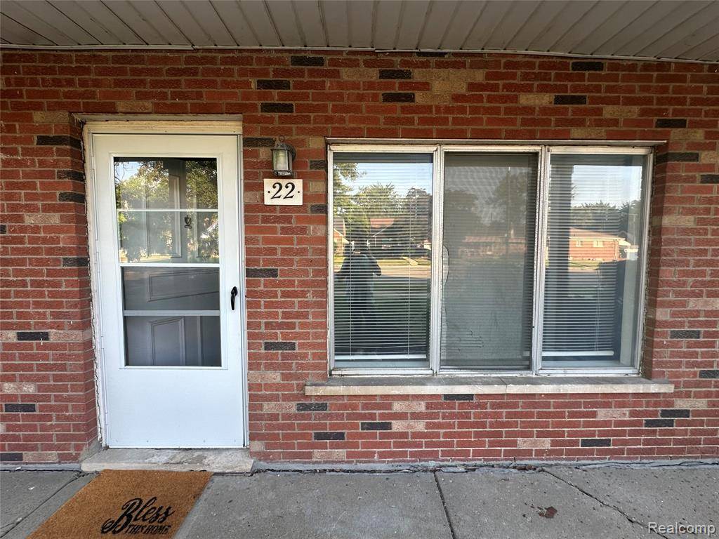 Detroit, MI 48224,4535 Cadieux #22 / 107 Road