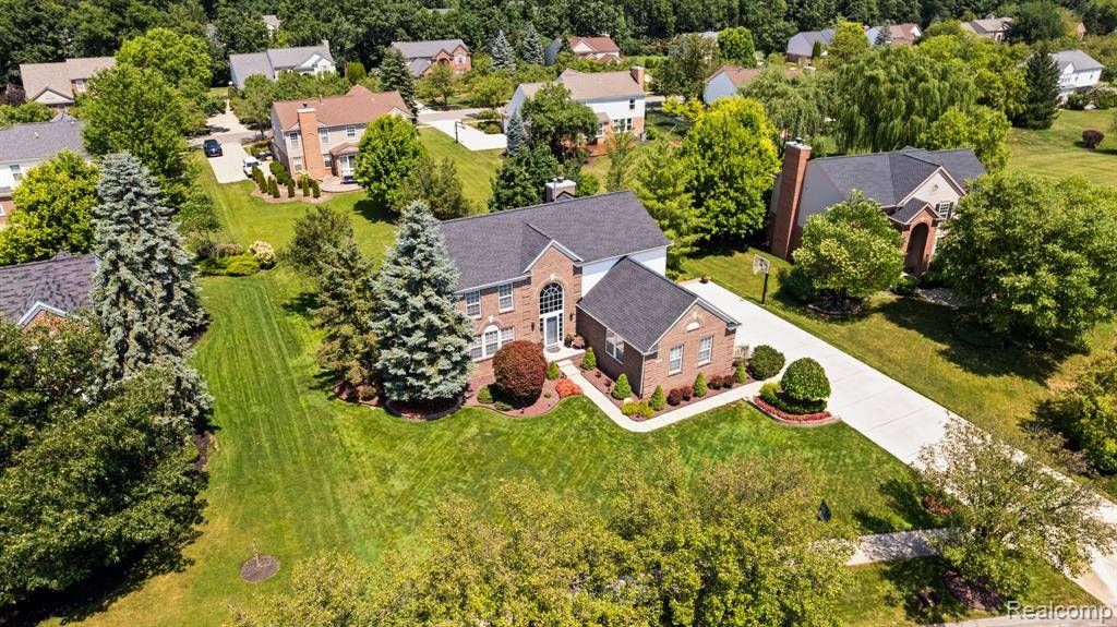 Canton, MI 48188,393 Pleasant Ridge Drive