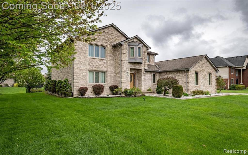 Shelby Twp, MI 48315,47630 Robins Nest Drive