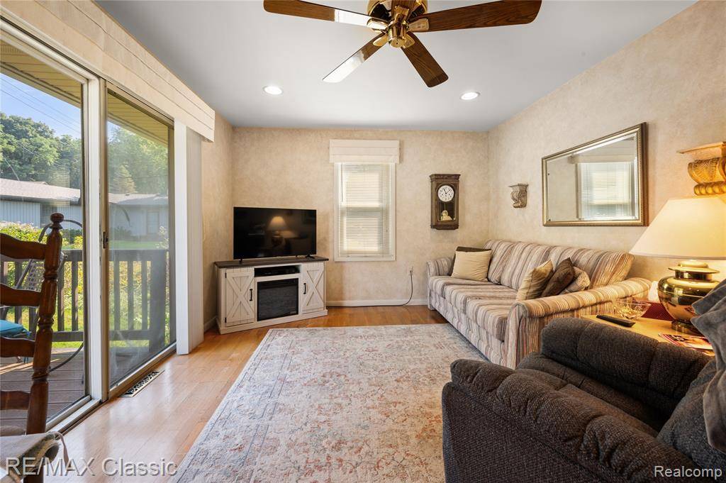 Northville, MI 48167,47850 7 Mile Road