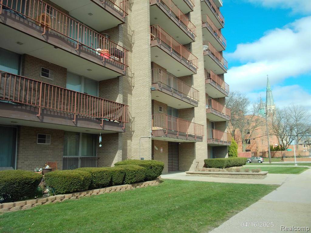 Detroit, MI 48207,1941 ORLEANS Street