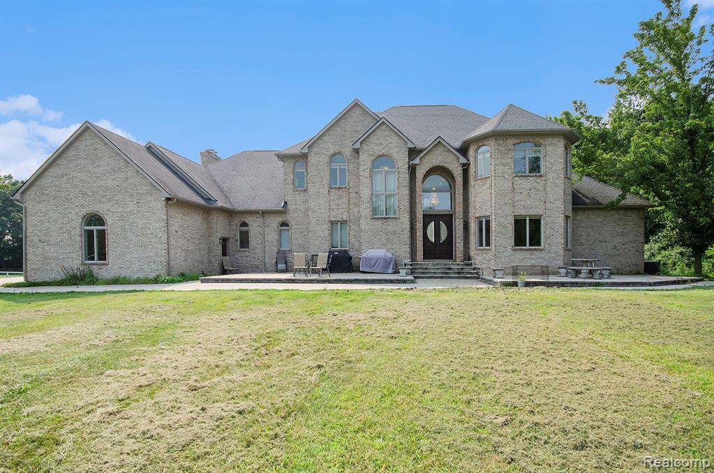 Milford, MI 48380,4196 Kensington Road