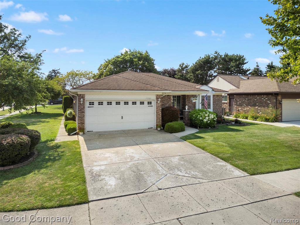 Troy, MI 48083,1391 Leafgreen Drive