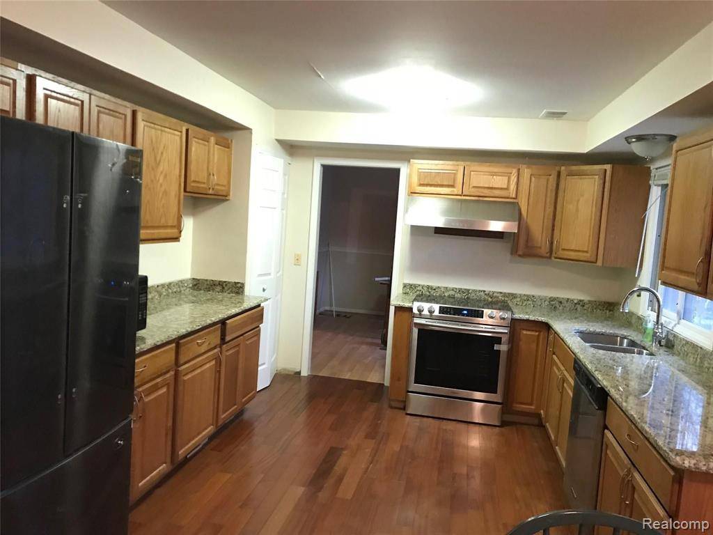 West Bloomfield, MI,5551 Edinborough Drive