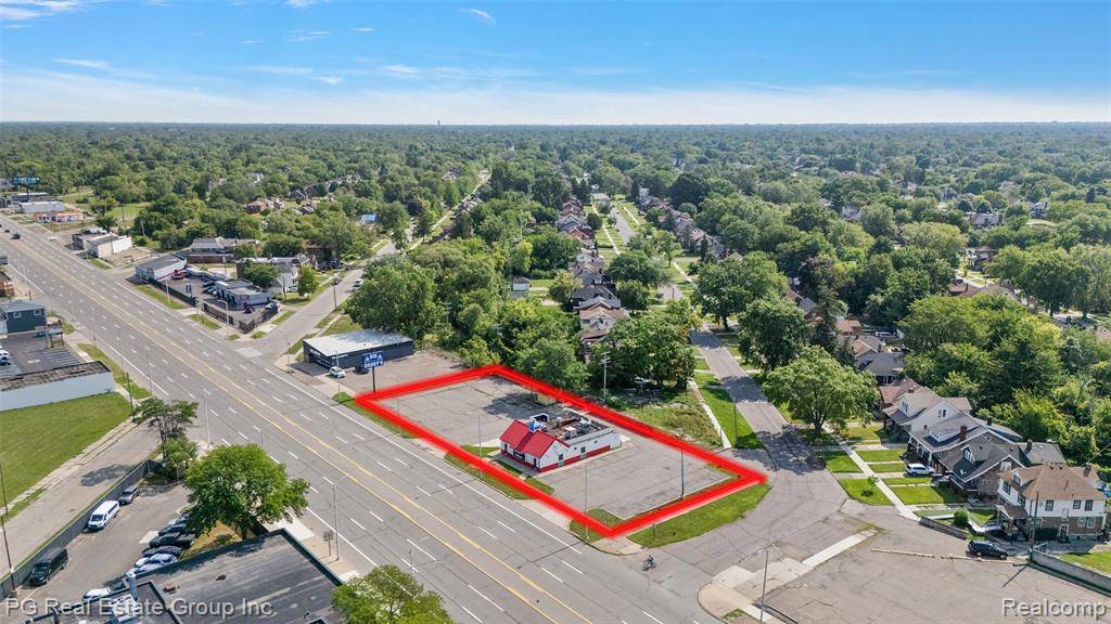 Detroit, MI 48213,11288 Gratiot Avenue