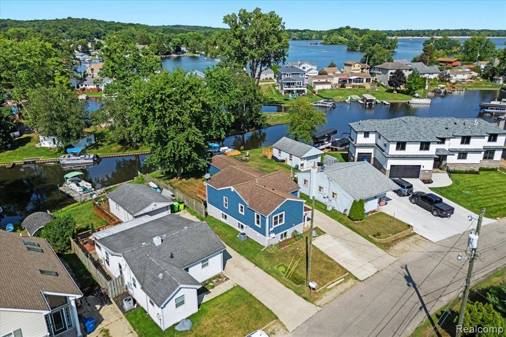 White Lake, MI,9136 Buckingham Street