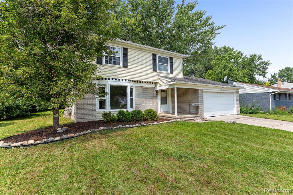 Ypsilanti, MI 48197,3904 Cloverlawn Avenue