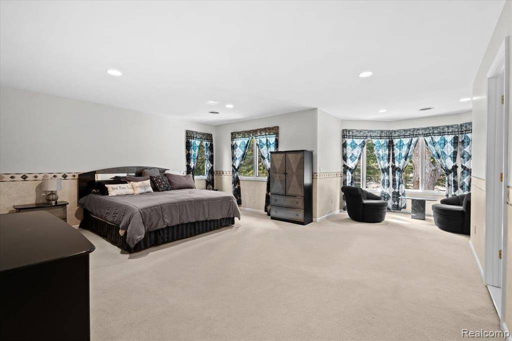 Brighton, MI 48114,9194 Orion Drive