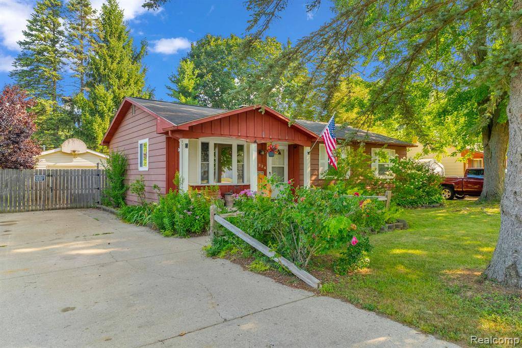 Holly, MI 48442,334 Fairfield Avenue