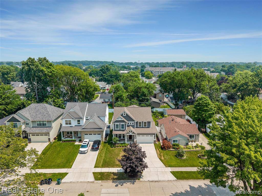 Royal Oak, MI 48073,3610 Linwood Avenue