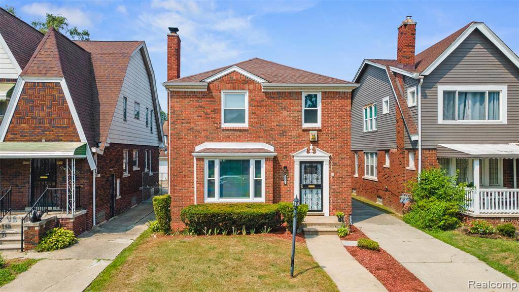 Detroit, MI 48221,17175 Greenlawn Street