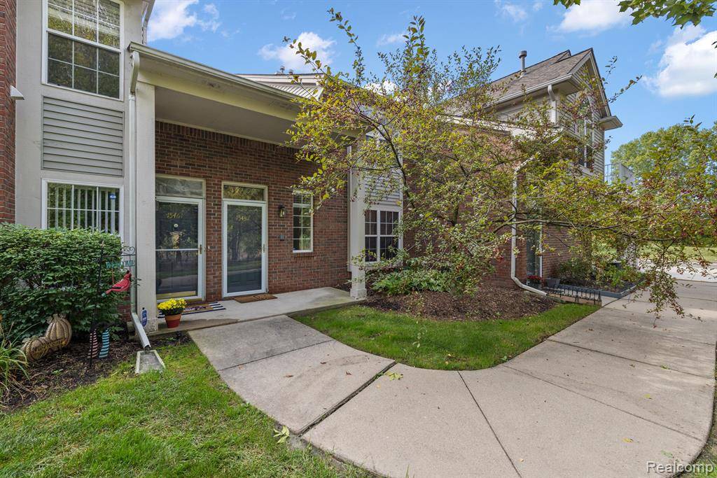 Clinton Twp, MI 48038,15457 CLAREMONT N Drive