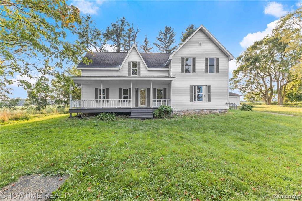 Imlay City, MI 48444,1865 N BLACKS CORNERS Road