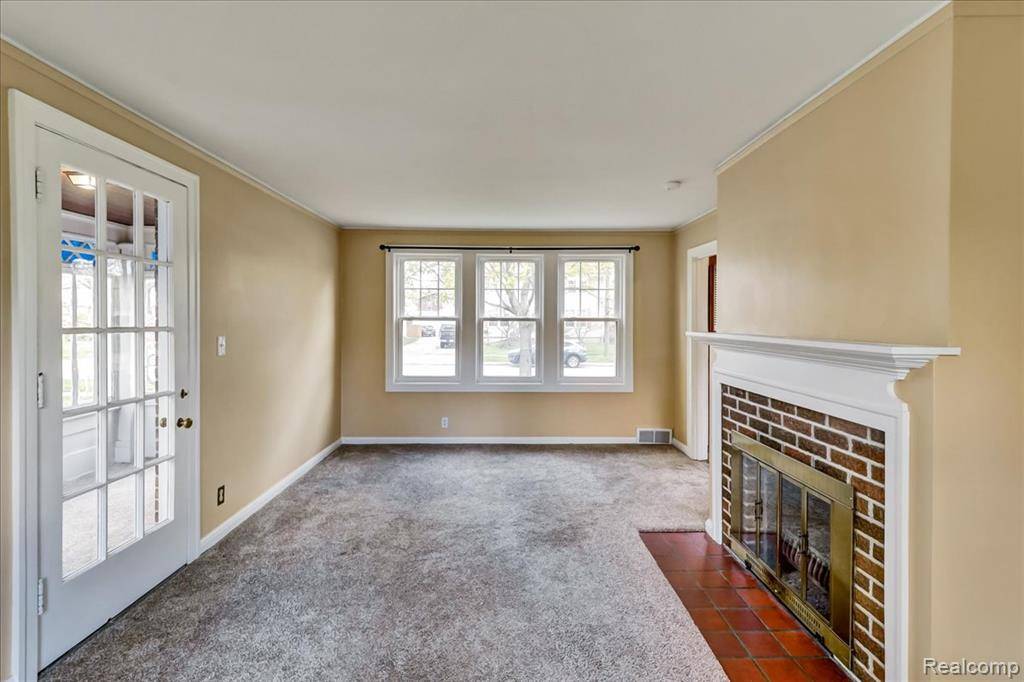 Dearborn, MI 48124,22101 Francis Street