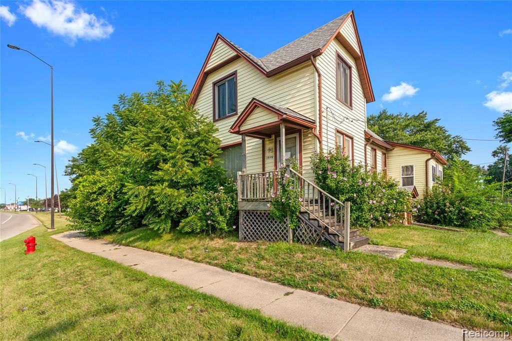 Southgate, MI 48195,15602 Northline Road