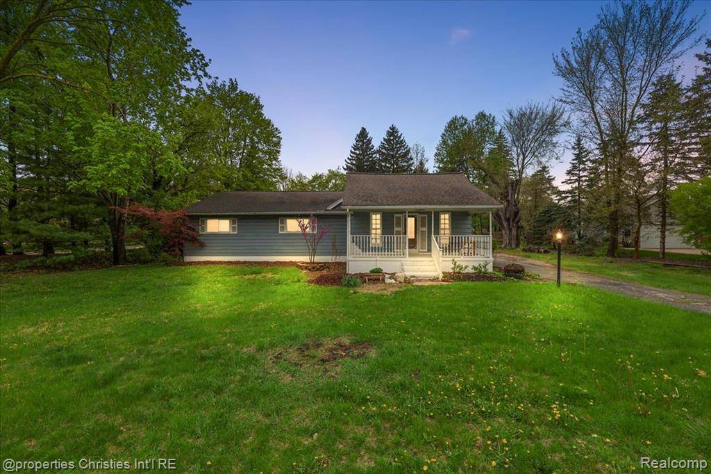 Northville, MI 48168,17875 Beck Road