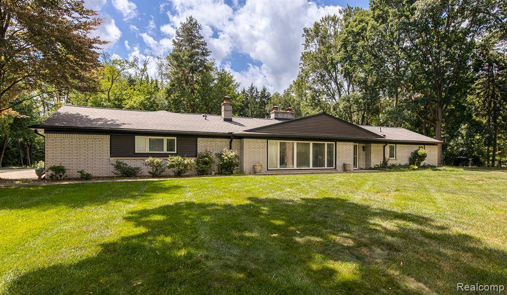 Bloomfield Hills, MI 48304,1170 Lenox Road