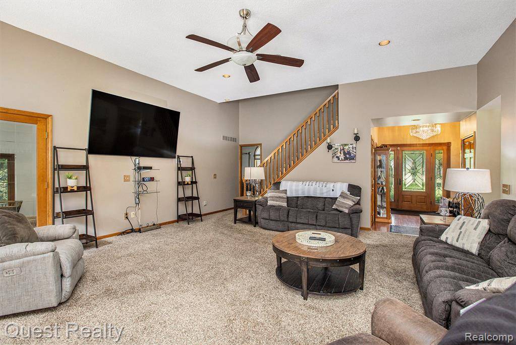 Brownstown, MI 48174,22213 Inkster Road