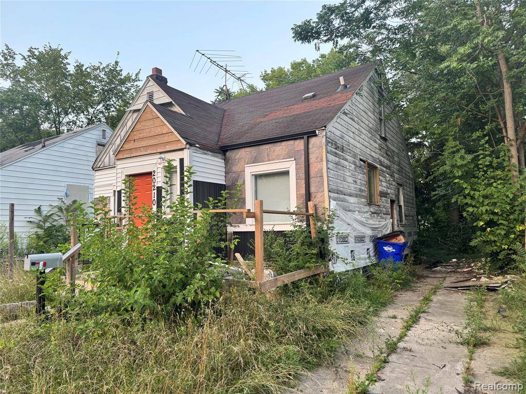 Detroit, MI 48205,20210 HICKORY Street