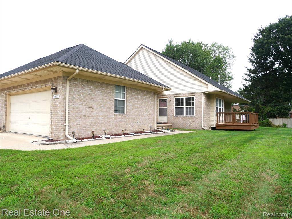 Sterling Heights, MI 48310,5499 Seabreeze Lane