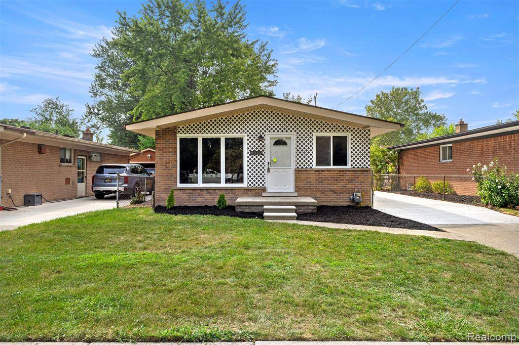 Taylor, MI 48180,9062 Monroe Boulevard