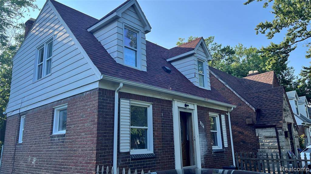 Detroit, MI 48235,16187 Cruse Street